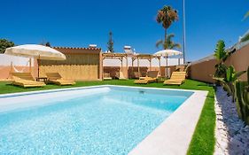 Coral Boutique Suites